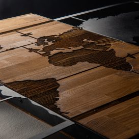 Harta Lumii Cu Busolă Decor de perete din lemn 85x58 Negru-Nuc