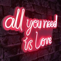   All You Need is Love - Roșu Iluminare decorativă LED din plastic 60x2x32 Roșu